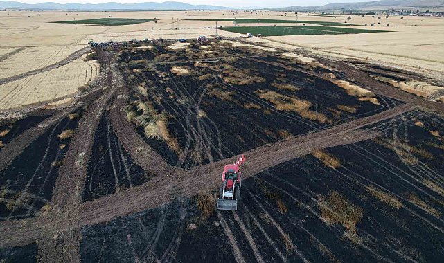 Kayseri'de çıkan yangında 100 dekar ekili alan küle döndü