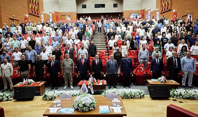 KAYÜ'de 'Zaferin Adı Türkiye: Küresel Açıdan 15 Temmuz ve Darbe Direnişi' konferansı