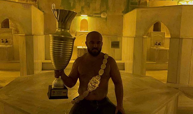 Kırkpınar şampiyonu hamam geleneğini bu yıl da sürdürdü