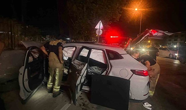 Kırmızı ışık ihlali ortalığı savaş alanına çevirdi: 2'si ağır 8 yaralı