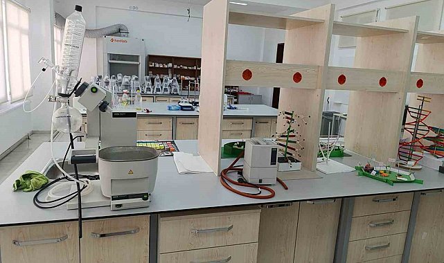 KMÜ'de "Çevresel Ölçüm ve İzleme Sistemleri Teknikerliği Programı" açıldı