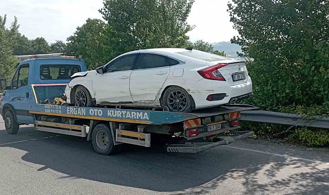 Kontrolden çıkan araç bariyere çarptı: 2'si çocuk 4 yaralı