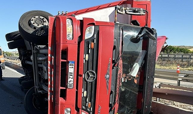 Kontrolden çıkan kamyon devrildi: 1 yaralı