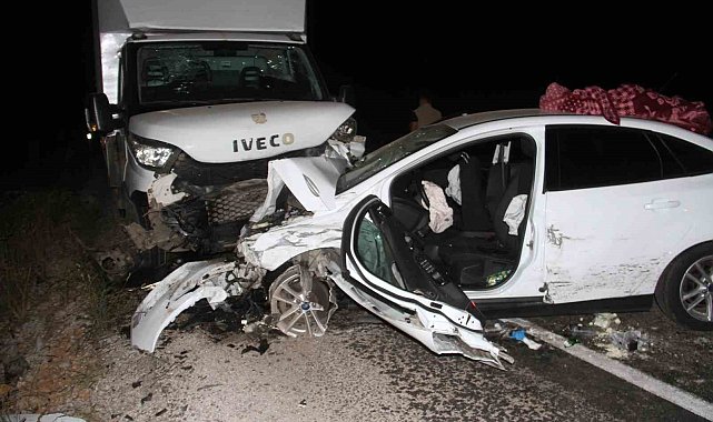 Konya'da 3 aracın karıştığı kazada 7 kişi yaralandı