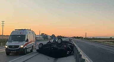 Konya'da kontrolden çıkan kamyonet devrildi: 1 ölü, 2 yaralı