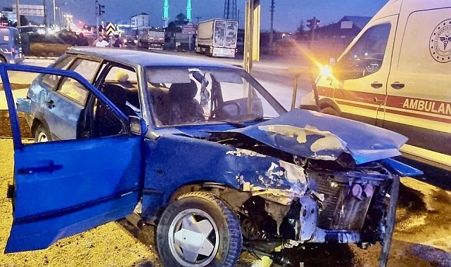 Konya'da otomobil ile tır çarpıştı: 3 yaralı
