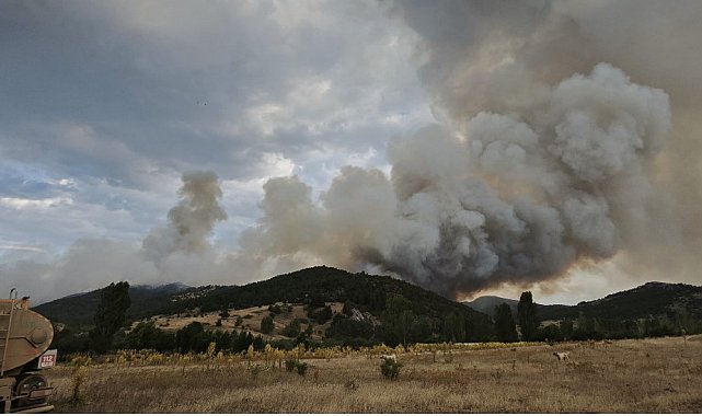 Konya'daki orman yangını Isparta sınırına dayandı, köylerde tedbir alındı