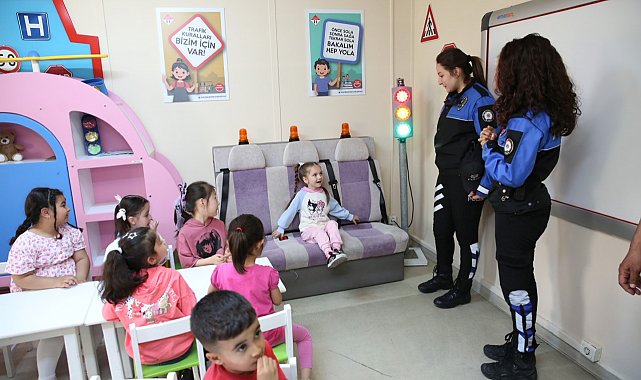 Küçükçekmece Belediyesi Çocuk Trafik Eğitim Parkı büyük ilgi görüyor