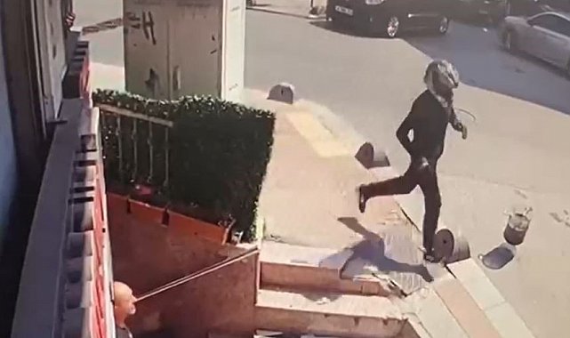Küçükçekmece'de silahlı saldırıya uğrayan şahıs yaralandı, kasklı şüpheli kaçtı