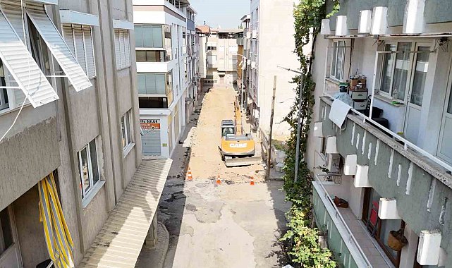 Kurtuluş'ta yol çalışmaları başladı