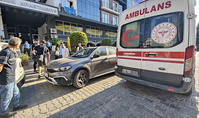 Kuşadası'nda kiracı dehşeti: Ev sahibini bıçakladı