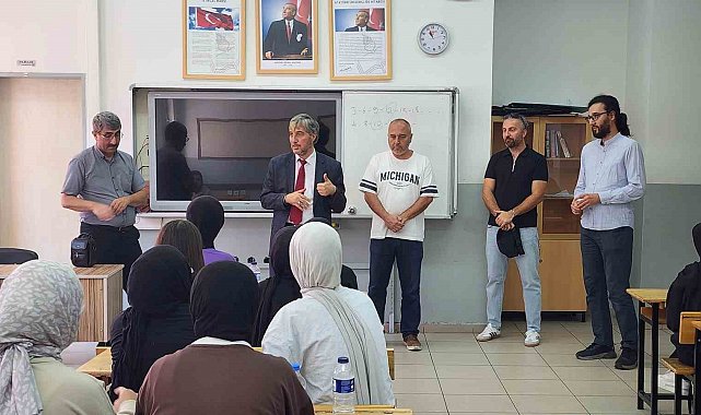 Kütahya İl Milli Eğitim Müdürü Yılmaz: "Çözüm üretmek bizim görevimiz"