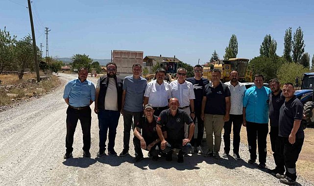 Kütahya İl Özel İdaresi'nden yol çalışması