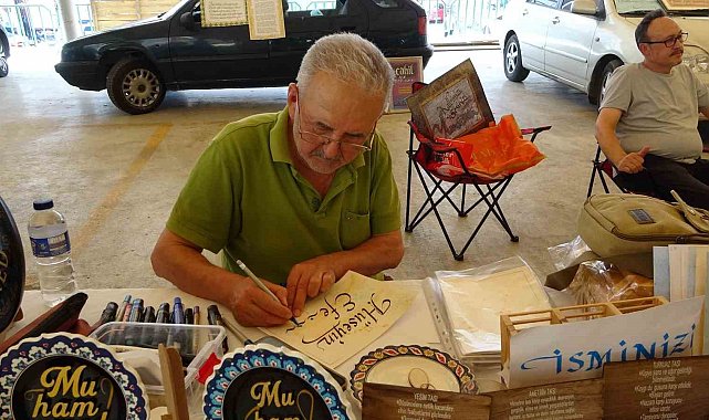 Kütahyalı kaligrafi sanatçısı Akif Ören: "Yazı, ruhun ve bedenin terbiyesidir"