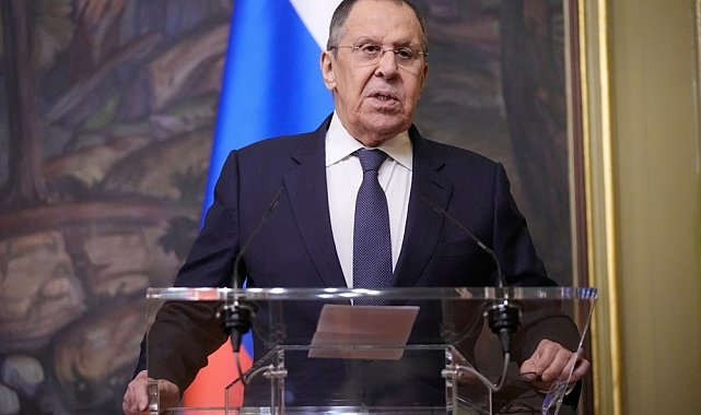 Lavrov: "Suriye'de istikrarın yeniden sağlamasını diliyoruz"