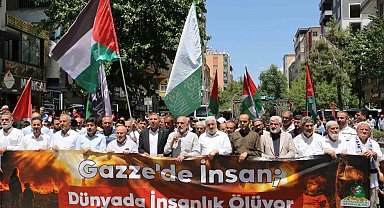 Leman dergisi Diyarbakır'da protesto edildi