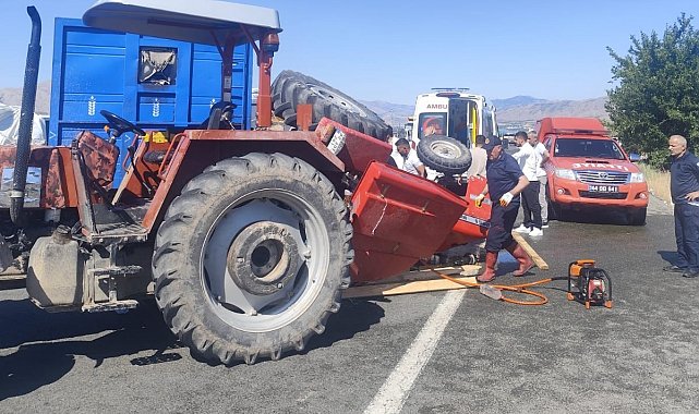 Malatya'da traktör tırla çarpıştı: 1 ölü