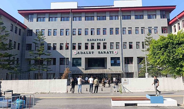 Manavgat Belediyesi soruşturmasında 19 tutuklama, 16 adli kontrol