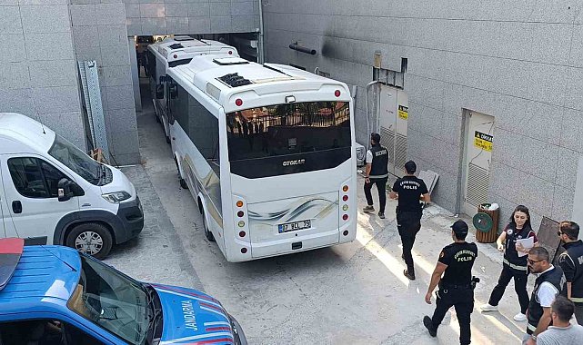 Manavgat Belediyesi'ndeki rüşvet, irtikap ve zimmet operasyonunda şüpheliler adliyeye sevk edildi