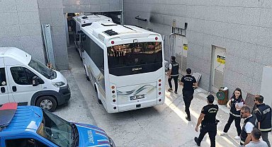 Manavgat Belediyesi'ndeki rüşvet, irtikap ve zimmet operasyonunda şüpheliler adliyeye sevk edildi