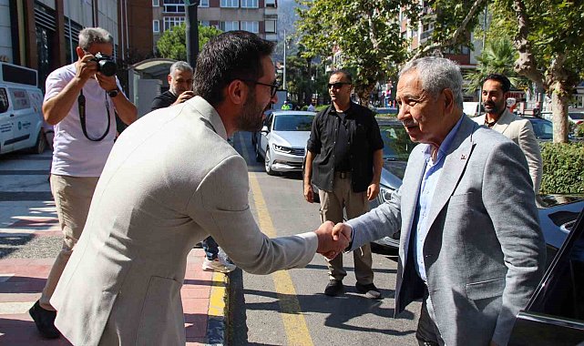 Manisa basınının sorunları masaya yatırıldı