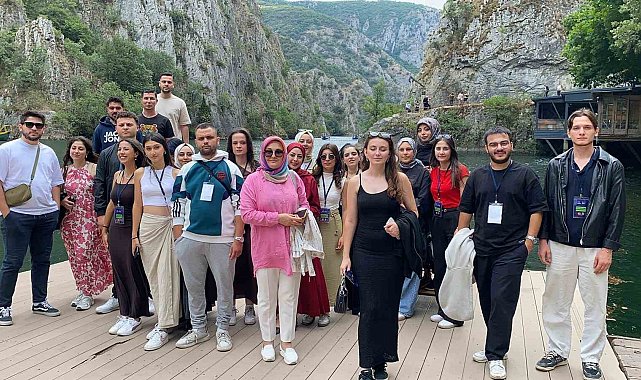 Manisalı gençler 'Yeşil Adımlar Projesi' ile yurt dışına açıldı