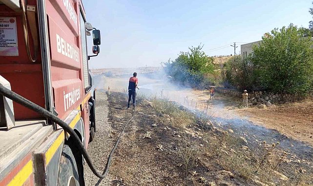 Mardin'de örtü yangını