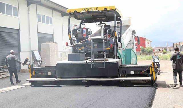 Melikgazi'de asfalt çalışmaları hızla devam ediyor