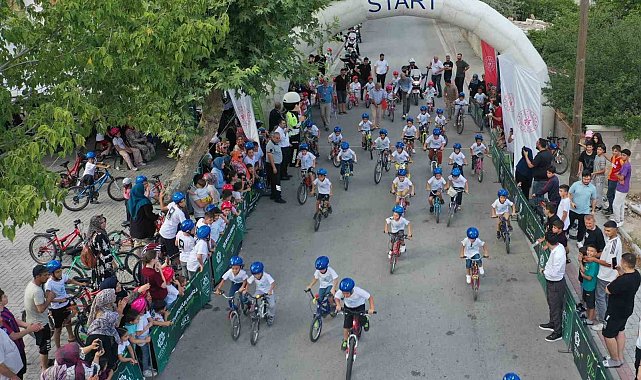 Meram'da bisiklet yarışları heyecanı sürüyor