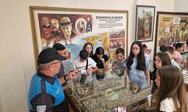 Mersin polisinden eğlence ve eğitim dolu gezi