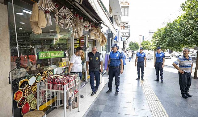 Mersin'de kaldırım ve yol işgaline geçit verilmiyor