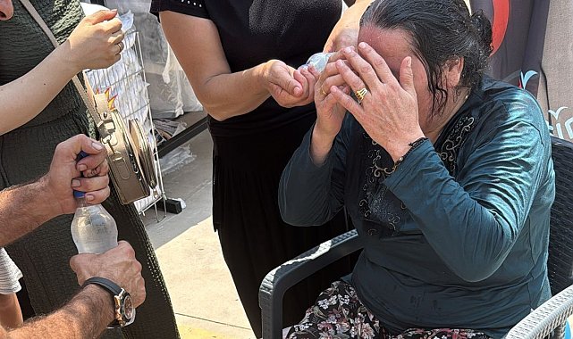 Mersin'de mağaza açılışında izdiham, yaşlı kadın fenalık geçirdi