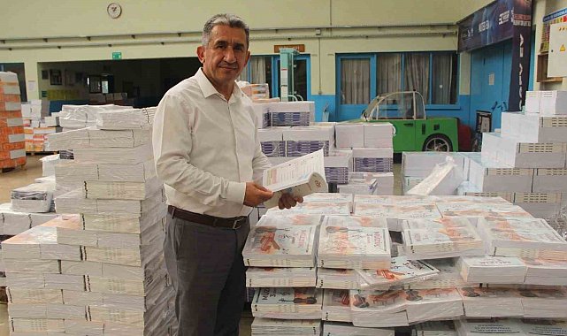 Muğla'da 262 bin 27 ücretsiz ders kitabı okullardaki yerlerini almak üzere yola çıktı