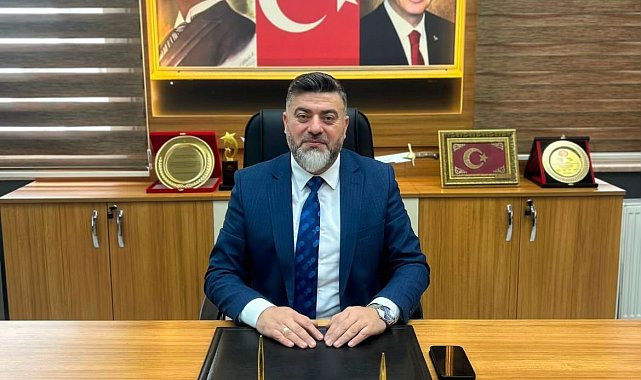 Muhtarlar derneğinden ihtiyaç sahibi genç çiftlere gelinlik ve damatlık yardımı