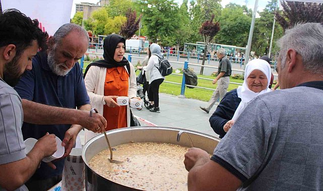 Nasrullahzade Vakfı'ndan 442 yıldır kesilmeyen hayır