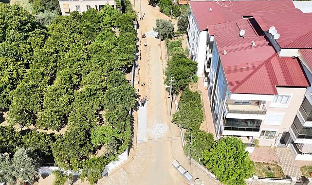 Nazilli Belediyesi bozuk yolları bakıma aldı