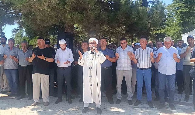 Orman yangını şehitleri için Bilecik'te gıyabi cenaze namazı kılındı