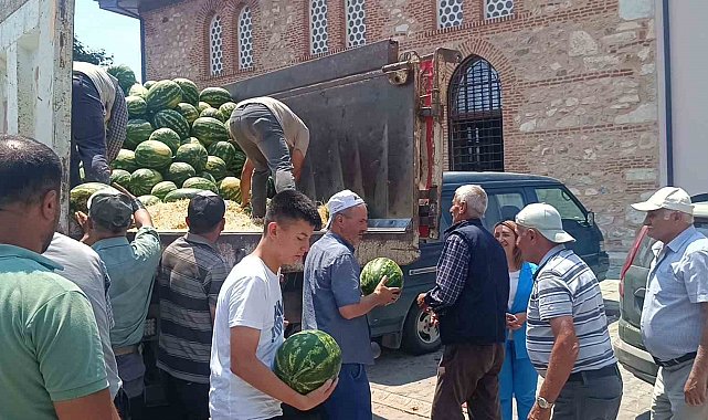 Orman yangınında zarar gören çiftçilere anlamlı destek