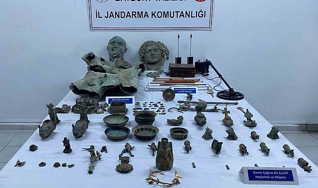 Orta Çağ, Demir Çağı ve Roma Dönemi'ne ait 156 tarihi eser ele geçirildi