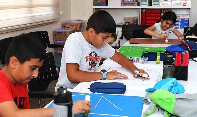 Osmangazili çocuklar yaz okulunda eğlenerek öğrenecek