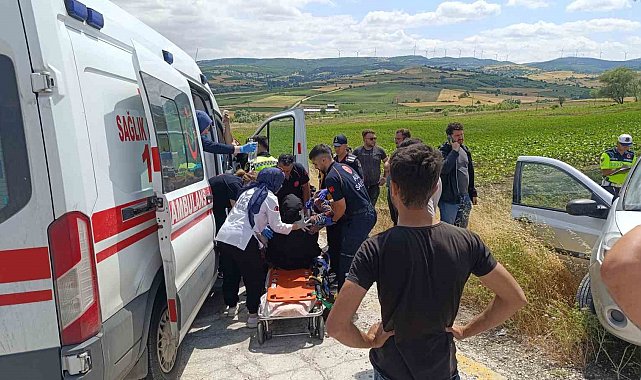 Otomobil ile hafif ticari araç çarpıştı: 2 yaralı