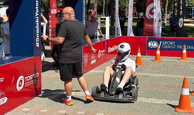 Otomobil sporlarına yetenekli gençler aranıyor