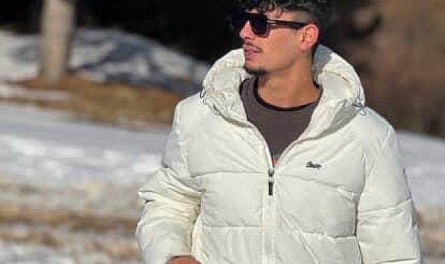 Otomobille çarpışan motosikletli genç hayatını kaybetti