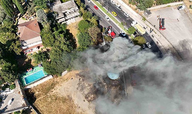 Pendik'te atık su arıtma tesisinde çıkan yangın söndürüldü