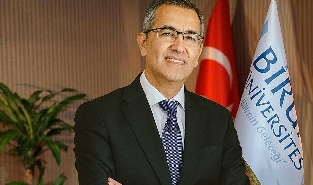 Prof. Dr. Adnan Yüksel: "Tercih yaparken akreditasyona dikkat edin"