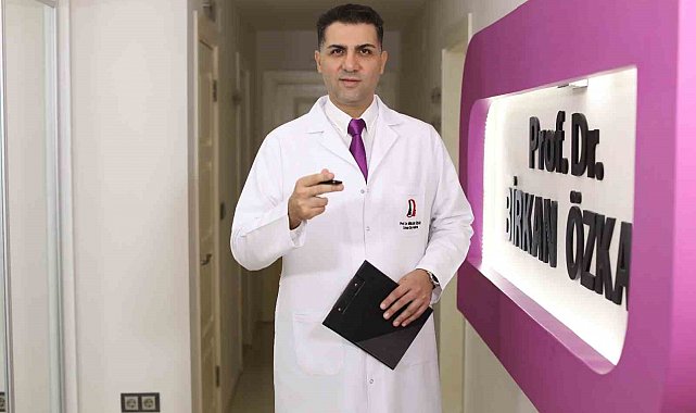 Prof. Dr. Özkan: "Diş koltuğunda öğürme refleksi mi yaşıyorsunuz? Nedeni bağırsaklarınız olabilir"