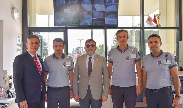 Rektör Kaplancıklı, güvenlik görevlileriyle bir araya geldi