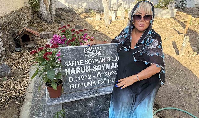 Safiye Soyman oğlunun kabrini ziyaret etti: "Yüzüm gülüyor ama içim yanıyor"