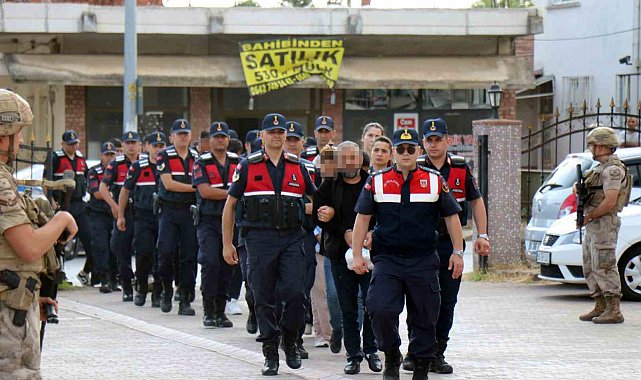 Sakarya'da araç dolandırıcılığı operasyonu: 13 şüpheli adliyede