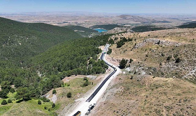 Selçuklu Belediyesi dış mahalle bağlantı yollarında konforu yükseltiyor